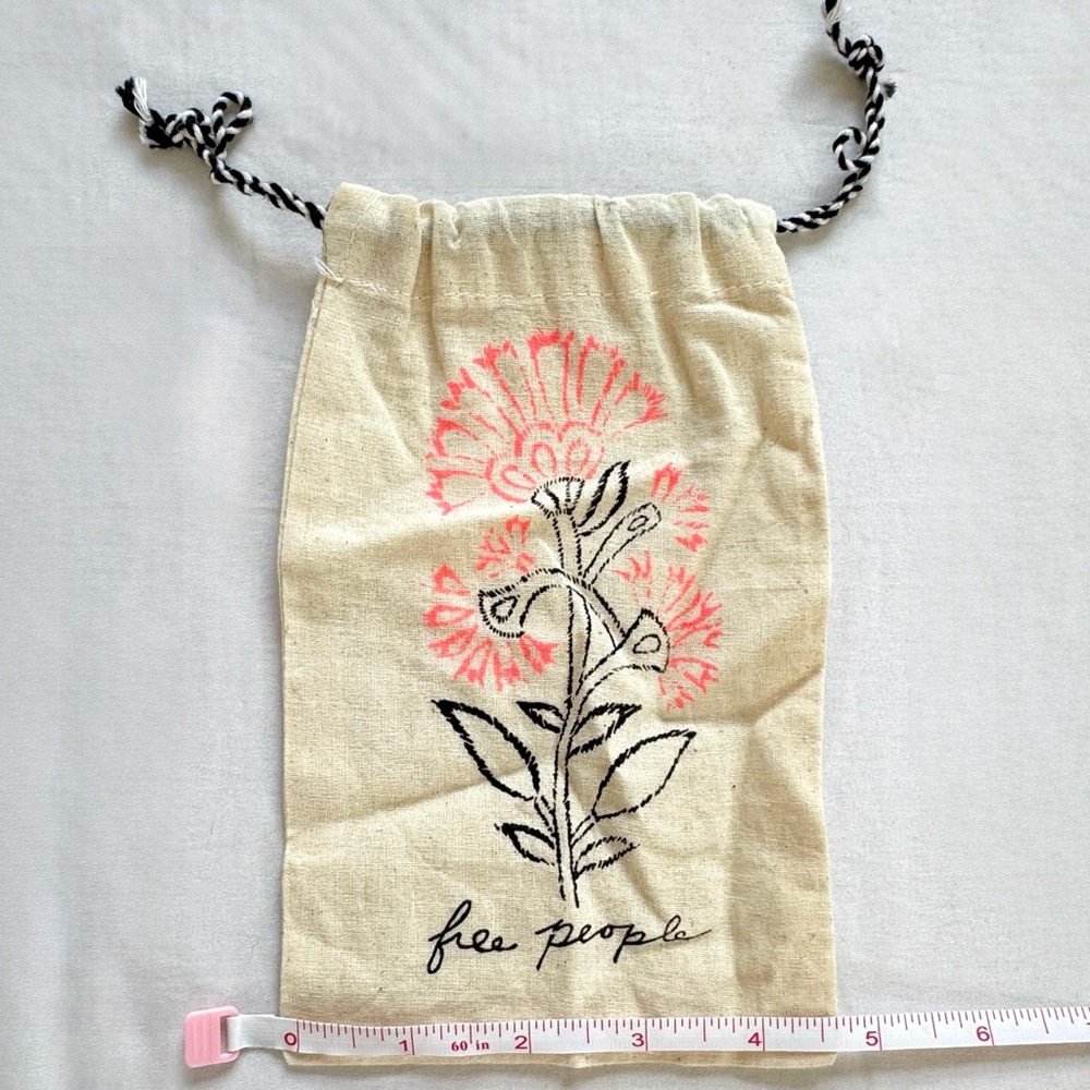 Free People Small Reusable Floral Drawstring Pouch-Bag for Jewelry/Accessories